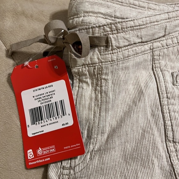 The North Face Larison 4” Short - Picture 6 of 7